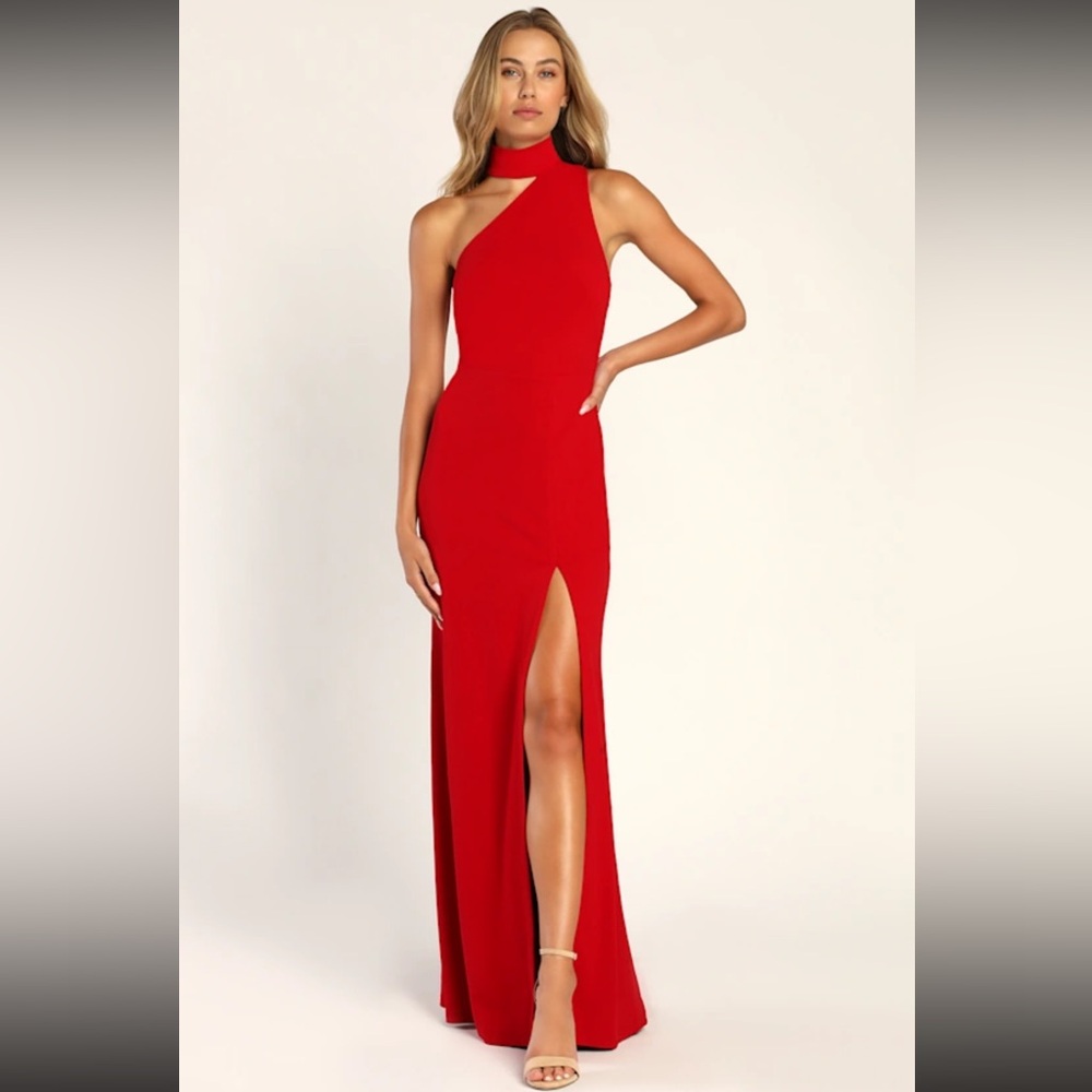 Lulu's Vibrant Red One-Shoulder Gown